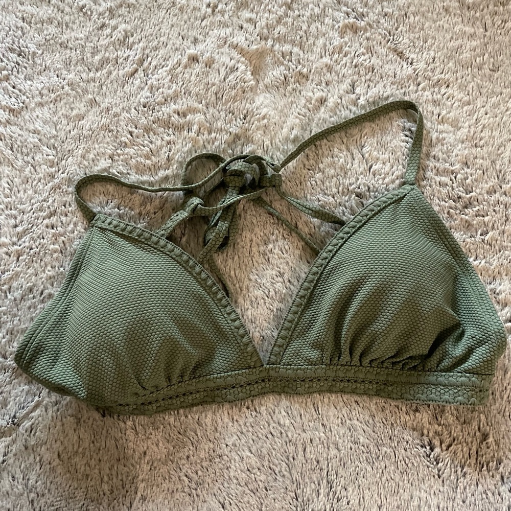 Bathing suit